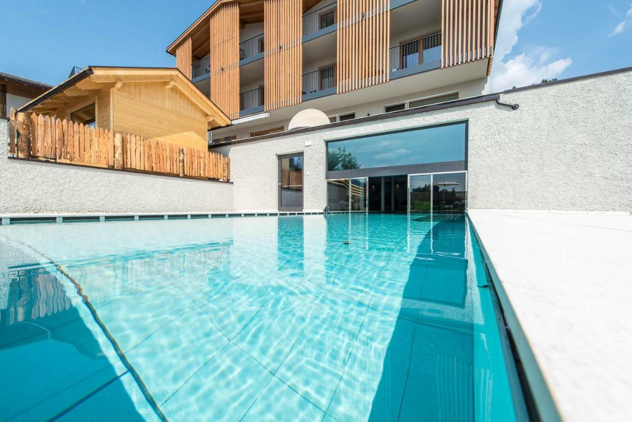 Hotel Sonnenheim Киенес Екстериор снимка